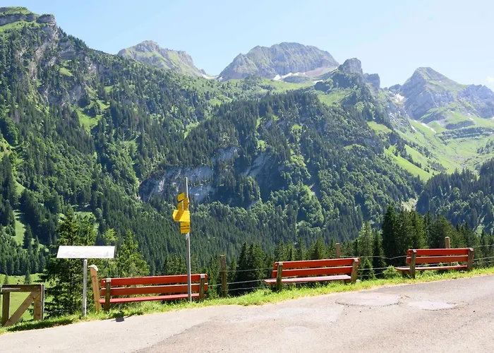 Hotel Berggasthaus Voralp *